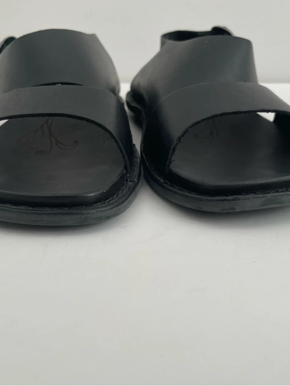 Keen Sofia Leather Sandals Black Size 7.5 Beach Walking Travel - Picture 3 of 12